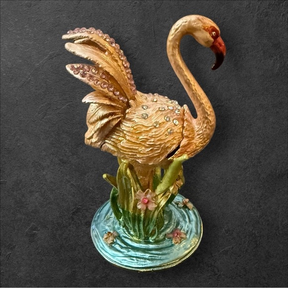 Flamingo Trinket Box - Never Used - Picture 3 of 9
